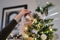 Pino natural o artificial... descubre cuál contamina menos en Navidad