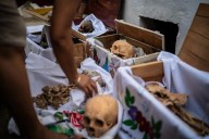 Por Día de Muertos, este pueblo de México desentierra a los difuntos
