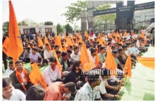 ABVP stages massive protest at RTMNU, submits 36