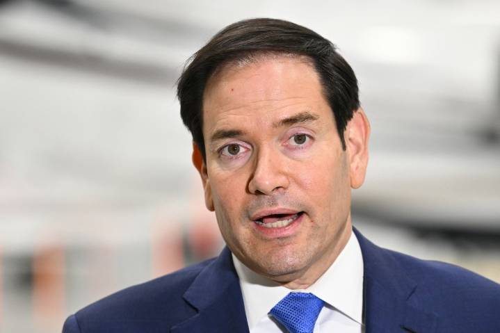 EU designa terroristas a cuatro grupos de izquierda de Alemania, Italia y Grecia