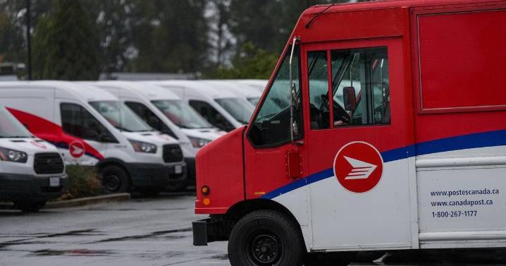 Canada Post says another bailout needed as it continues to bleed cash