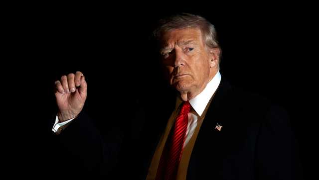 Trump shuns negotiations as shutdown drags on