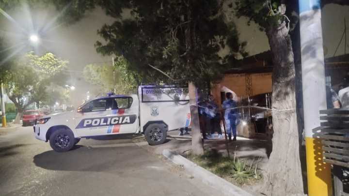 Una sobrina fue a ver a su tío de 86 años y lo encontró muerto y con los pantalones bajos