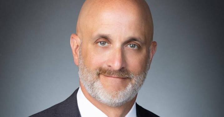 Assistant U.S. Attorney Lloyd Peeples challenging State Rep. Jim Carns in House District 48 race