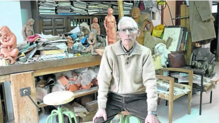 Muere el escultor Manuel Escriche y Teruel llora su pérdida: "Dejó una huella imborrable"