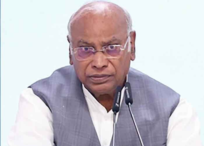 Mallikarjun Kharge has no say in Congress: BJP