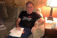 Michigan dad writes letters to hundreds of strangers who need father figures