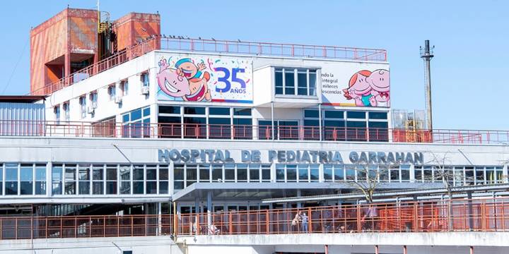 El Hospital Garrahan anunció un aumento salarial para sus empleados que definió como histórico