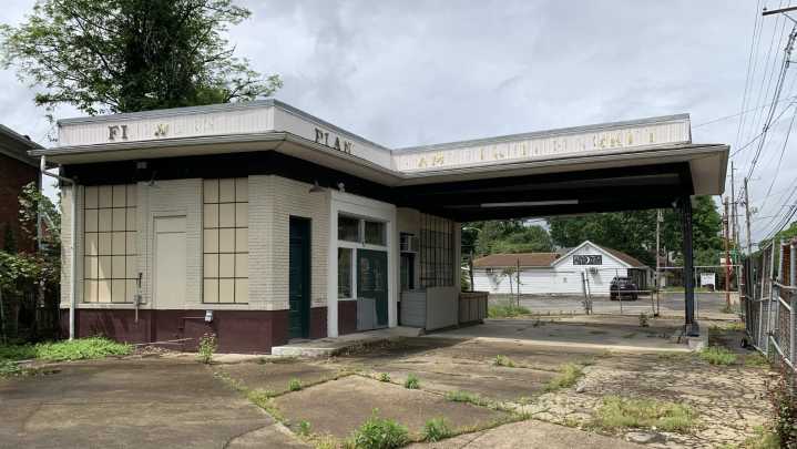 Craft soda shop closes lone Louisville location. Here's what to know