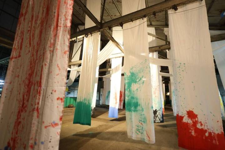 ‘Remember Me Until the Winter’: Lives of urban material