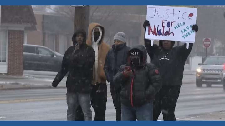 Muskegon community protests $300K bond for mom accused of daughter's death