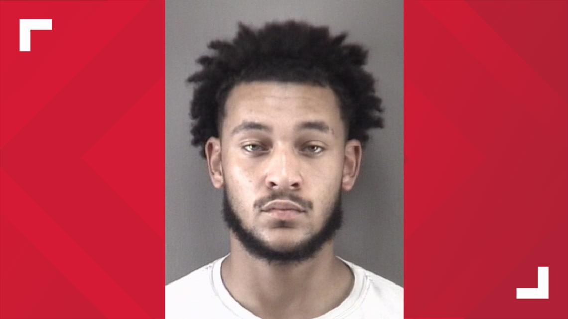 Man arrested after shooting 17-year-old during domestic dispute in Winston