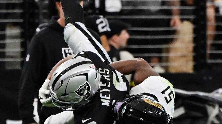 New Jaguars WR Jakobi Meyers reunites with defenders days after trash