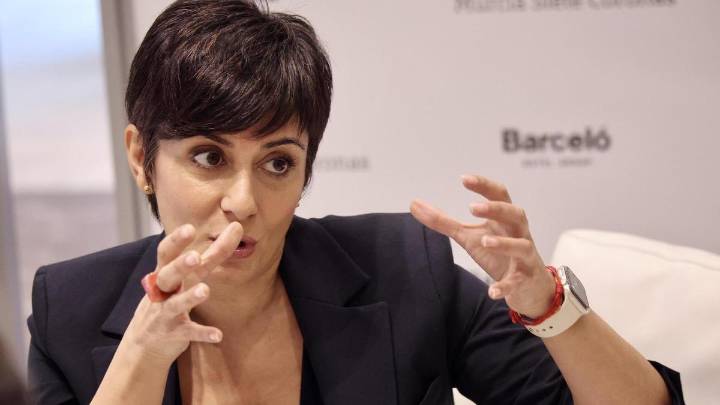 Isabel Rodríguez: "Si el PP hubiera decidido no ser irrelevante y aportar una oposición constructiva, podría estar condicionando políticas de vivienda"