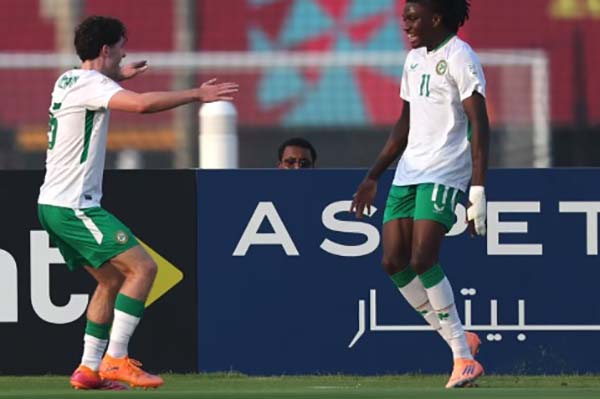 Paraguay reacciona tarde y cae 1-2 ante Uzbekistán