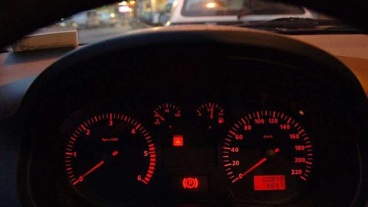 Investigado un vecino de A Coruña por circular a más de 180 km/h en una vía limitada a 90