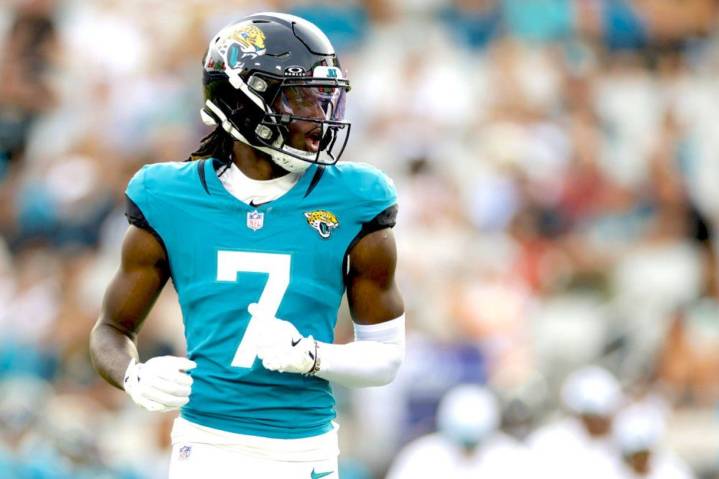 Is Jakobi Meyers or Brian Thomas Jr. the WR1 for the Jaguars Now? Fantasy Football Outlook for Week 10