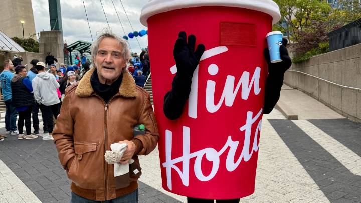 Lifelong Dodgers fan gets Toronto trip of a lifetime for World Series courtesy of Canadian Tourism Company