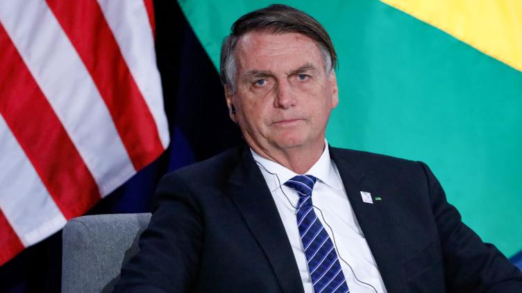Arrestaron a Jair Bolsonaro tras meses de prisión domiciliaria