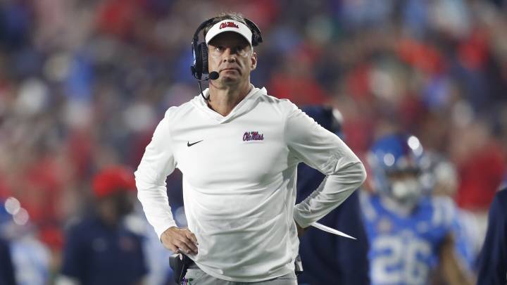 Lane Kiffin denies report of Ole Miss "ultimatum"
