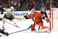 Ian Moore, Lukáš Dostál lead Ducks past Bruins for season sweep