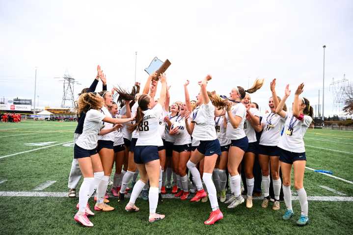 This injured player missed last year's championship loss, now she just scored the winning goal for a state title