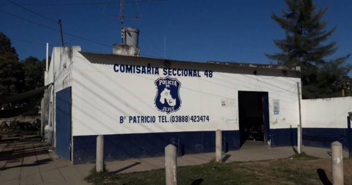 Atacó a golpes a su expareja y es buscado por los efectivos