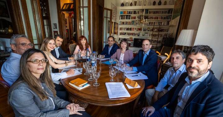 La Justicia limitó las visitas domiciliarias a Cristina Kirchner