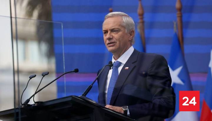 Kast destaca que reunión con Frei no fue un "apoyo": "¿También sancionarían a Bachelet por juntarse conmigo?"