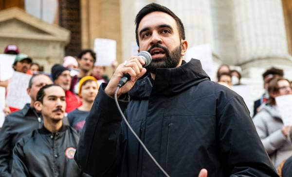 Fuerte suba de impuestos a grandes empresas: el alcalde de Nueva York promete transporte y guarderías gratis