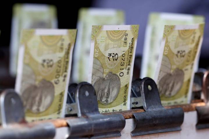 Rupee poised for muted open with Asia FX navigating risk