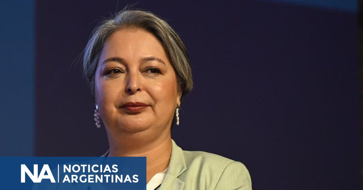 Jeannete Jara pidió “no volver a repetir épocas de dictadura” en Chile