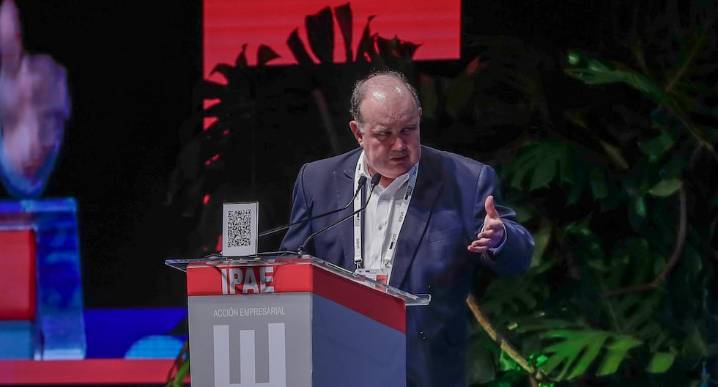 Rafael López Aliaga en CADE 2025: Desde el retorno al Congreso unicameral hasta Petro-Perú, los ejes de sus propuestas