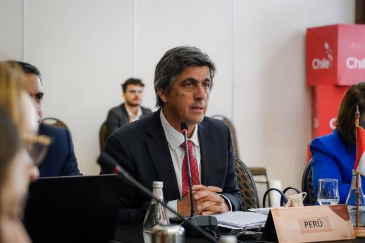 Perú mantiene firme compromiso con la defensa del sistema multilateral de comercio