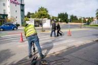 Mairena inicia la instalación de 10 pasos de peatones inteligentes para reforzar la seguridad vial