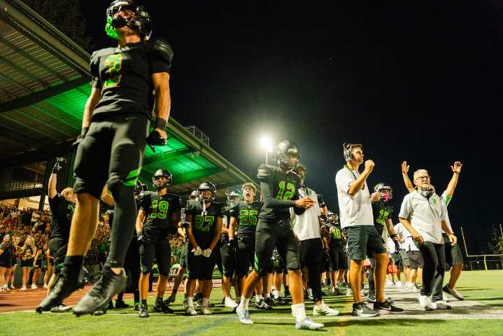 Reigning Class 6A champs West Linn trounce Roosevelt to open the 2026 state playoffs