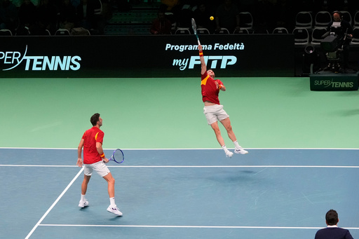 España vence a República Checa y avanza a semifinales de la Copa Davis