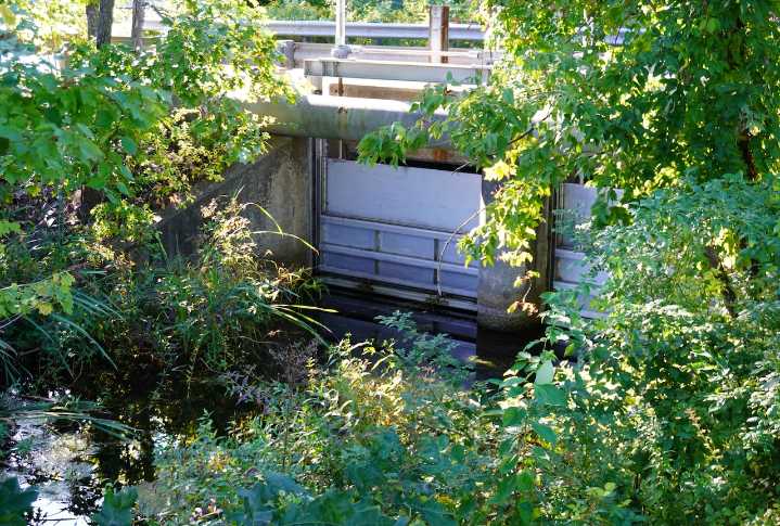 Southwick has earmark of $500K in bond bill for Congamond dredging project