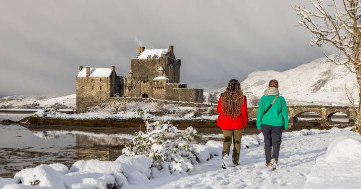 UK weather: Met Office gives early indication to chances of Christmas snow