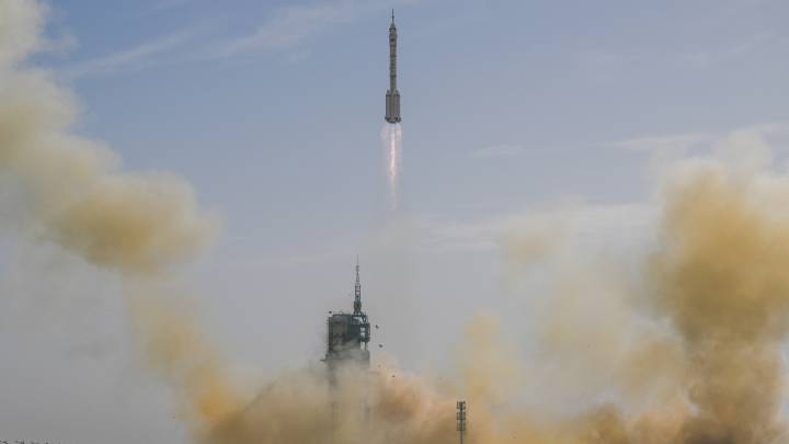 China launches Shenzhou 22 spacecraft to assist in return of 3 stranded astronauts : NPR