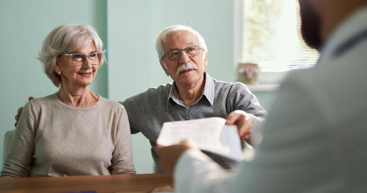 Layin' it on the Line: What you need to know before Medicare open enrollment ends