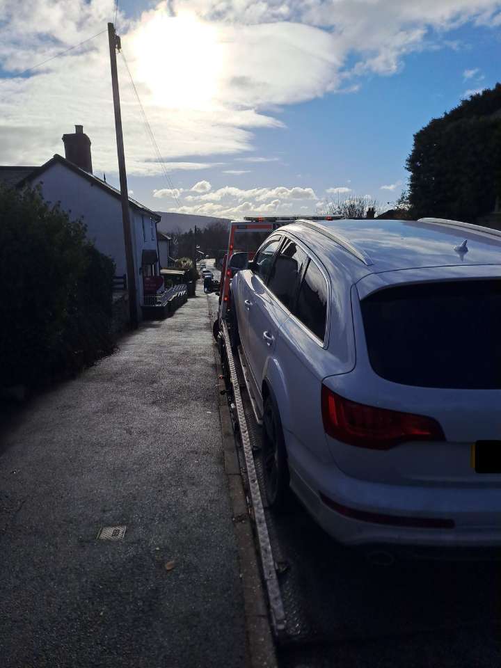 No insurance, no MOT: Police seize vehicle stopped while on patrol in Bishop's Castle