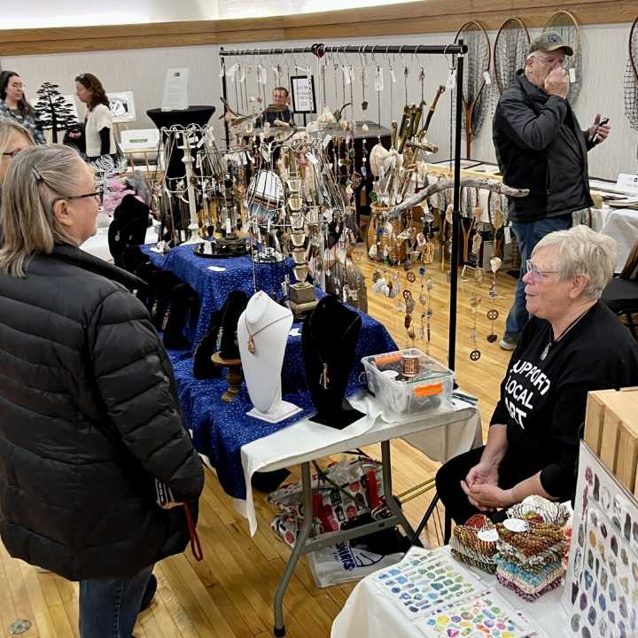 All the happenings in the lakes area, Nov. 5