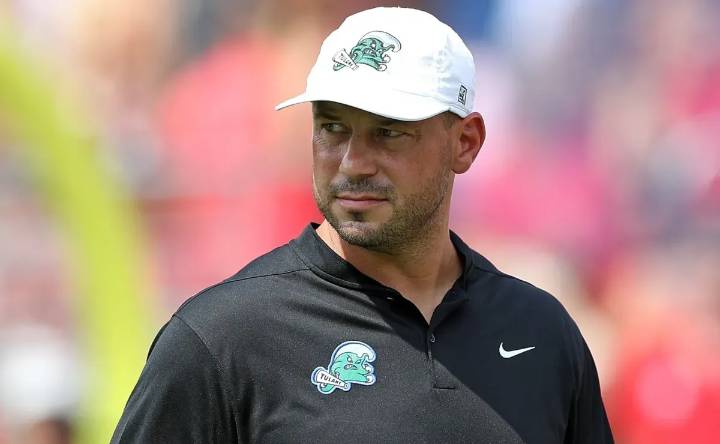 How much is Jon Sumrall going to make at Florida and what was his record at Tulane?