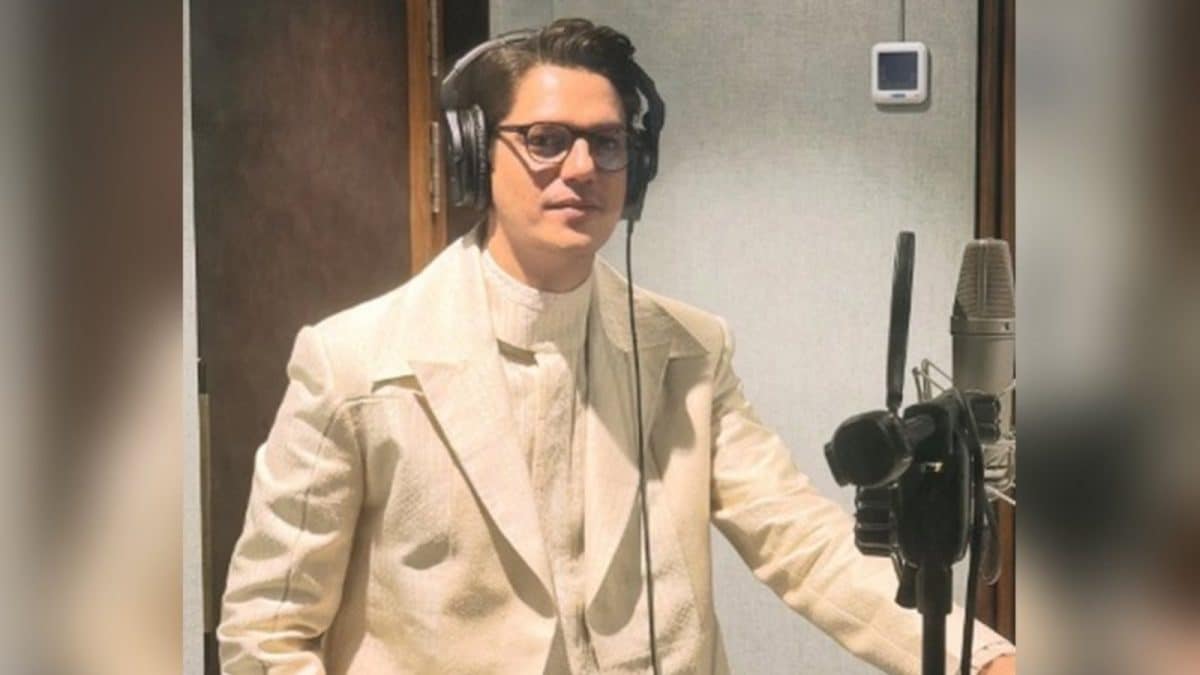 Vijay Varma Condemns Delhi Explosion, Says 'Citizens Collectively Bleed'