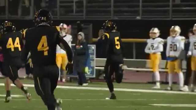 Play of the Week: Thomas Jefferson's Kane Eggerton 99