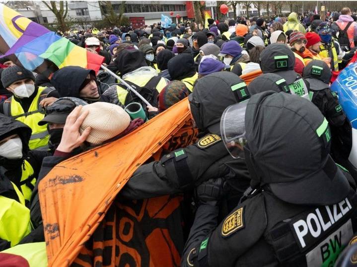 German far-right party sets up its new youth wing as thousands protest