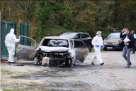 Conductor atropella a varias personas con su auto en una isla de Francia