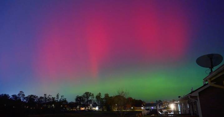 “El cielo se encendió”: auroras boreales sorprenden en Estados Unidos y el norte de México