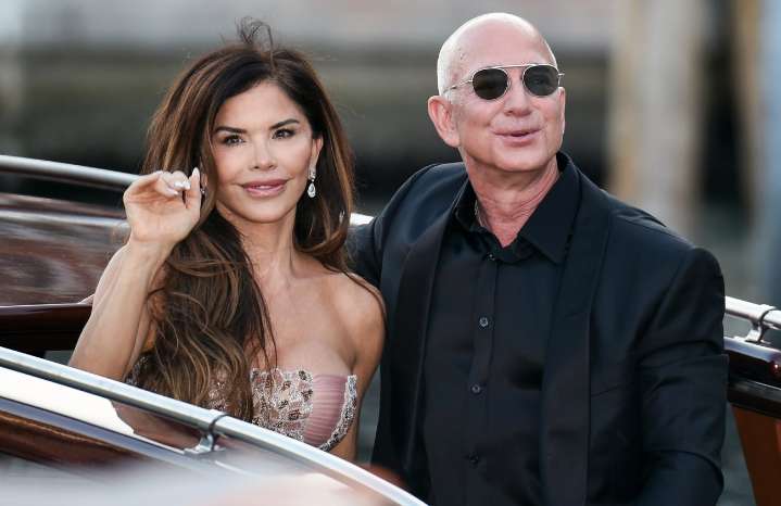 Cele|bitchy | Lauren Sanchez & Jeff Bezos are sponsoring next year’s Met Gala & Met exhibit